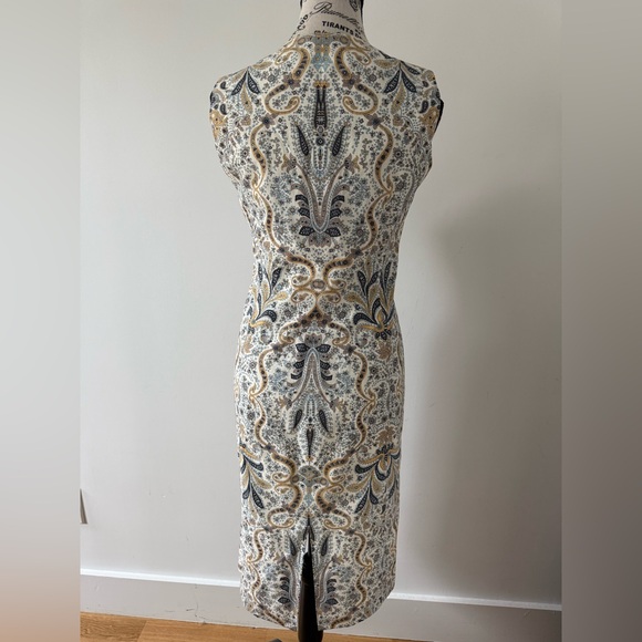 Office dress - Picture 3 of 7